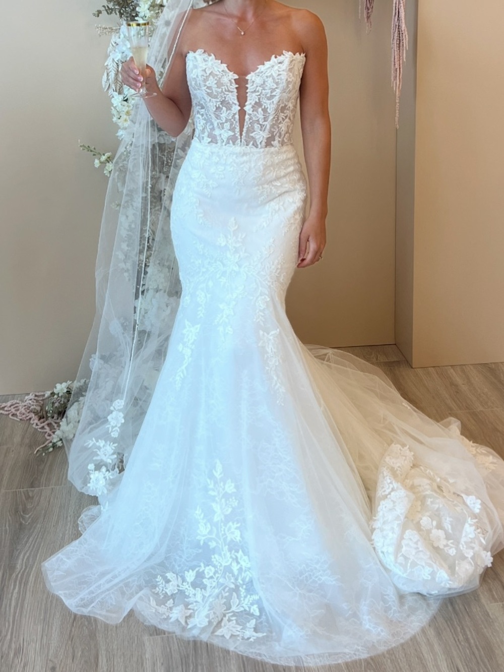 NWT Justin Alexander Wedding Gown Style 44461 Strapless Chantilly Lace